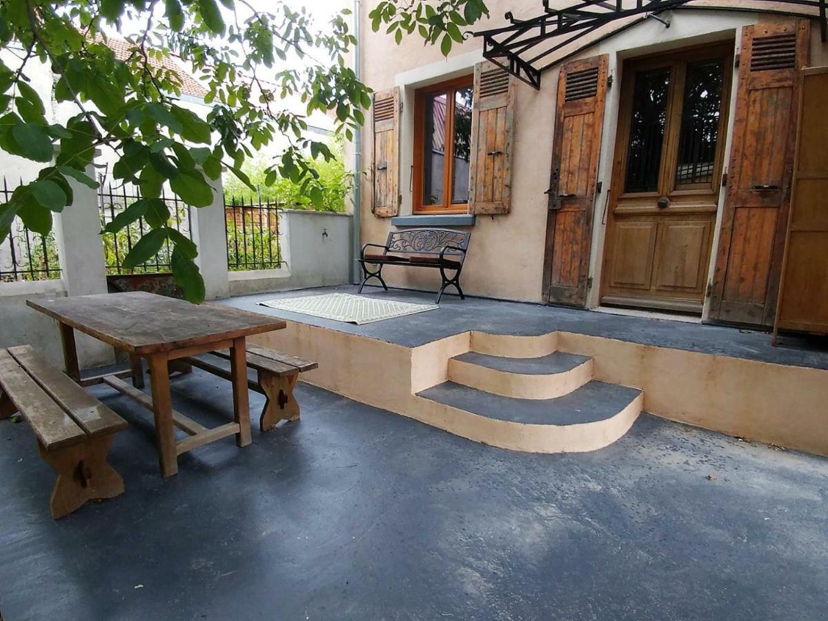 Maison Jardin Et Parking Prive Dans Grenoble Luaran gambar