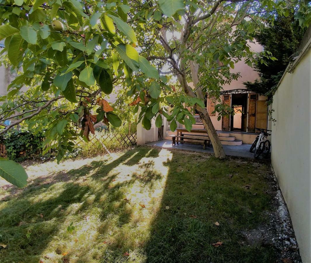 Maison Jardin Et Parking Prive Dans Grenoble Luaran gambar